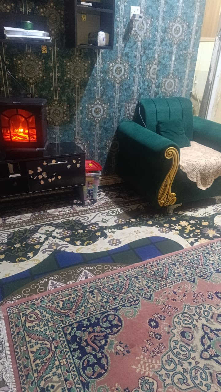 قنفات مستعمل السعر250
***********
