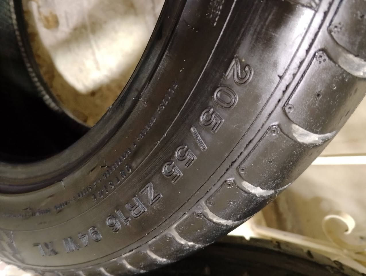 زوج تاير حجم 16/55/205
 النترا فورتي سيراتو نص عمر سعر 35 الف مكاني بغداد 
*********** لابنجر بيهم ولاشي
