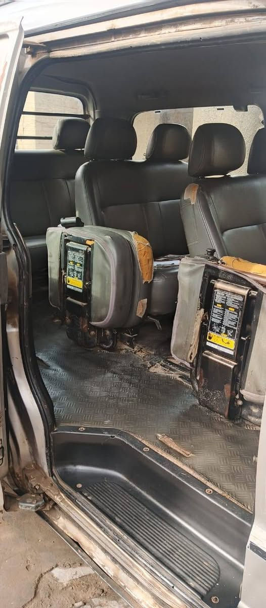 سلام عليكم ستاركس للبيع فقط ٢٠٠٧ مكينه وكير واكسل كفاله شواصي كفاله الكشر مبدل قبق جنطه فقط تخم تاير جديد باتري جديد تبريد شغال صدر مبدل جديد كهربائيات كلها شغاله كير اوتماتيك مكاني تاجي شيخ حمد الاتصال على الرقم ***********او ***********
