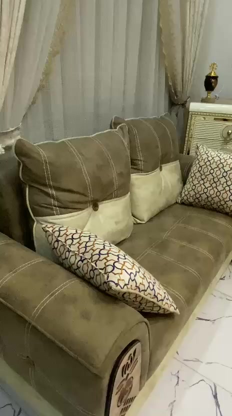 سلام عليكم تخ للبيع ١٠ مقاعد يصير سرير قلاب مخزن بنفس لحضه ٣٥٠ قفل مكان بغداد الروفلي


**إذا كنت صاحب هذا الإعلان وتريد حذفه لأي سبب، رجاءا أرسل رسالة إلى الدعم الفني**