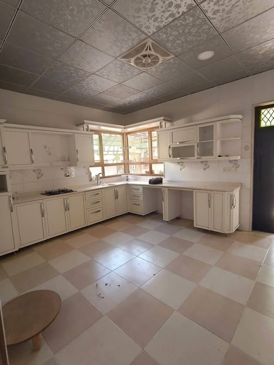 🔸سند طابو يتسجل بإسم اي عراقي
📍أربيل-بيت للبيع حي قربو قرب سايدين لاوان
➖مساحة 150M طابقين مربع ركن
يتكون⤵️
➖4غرف نوم 
➖استقبال-صاله-مطبخ-مجموعه صحيات-كراج
السعر ٨ دفتر و ٧٥ ورقه 
📞 تواصل مباشر واتساب أو اتصال:
***********
***********
***********

تابعنا الان وشوف احدث العقارات يوميا 🏘️
🔗 https://t.me/erbilkurdastanaqarat
