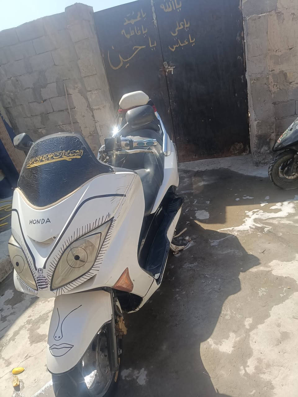 دراجه فورزا للبيع 08 سعر 650 الناصريه مركز المدينه/***********
