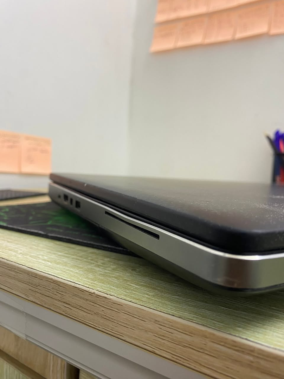السلام عليكم لابتوب DELL بمواصفات
Dell precision7520 COR HQ 7الجيل
RAM: 16GB DDR4
HARD :512GB SSD
V.CARD 4GB NVIDIA M1200+8GB SHARE 
 ولاي استفسار تفضل خاص. و بسعر مناسب‭


**إذا كنت صاحب هذا الإعلان وتريد حذفه لأي سبب، رجاءا أرسل رسالة إلى الدعم الفني**