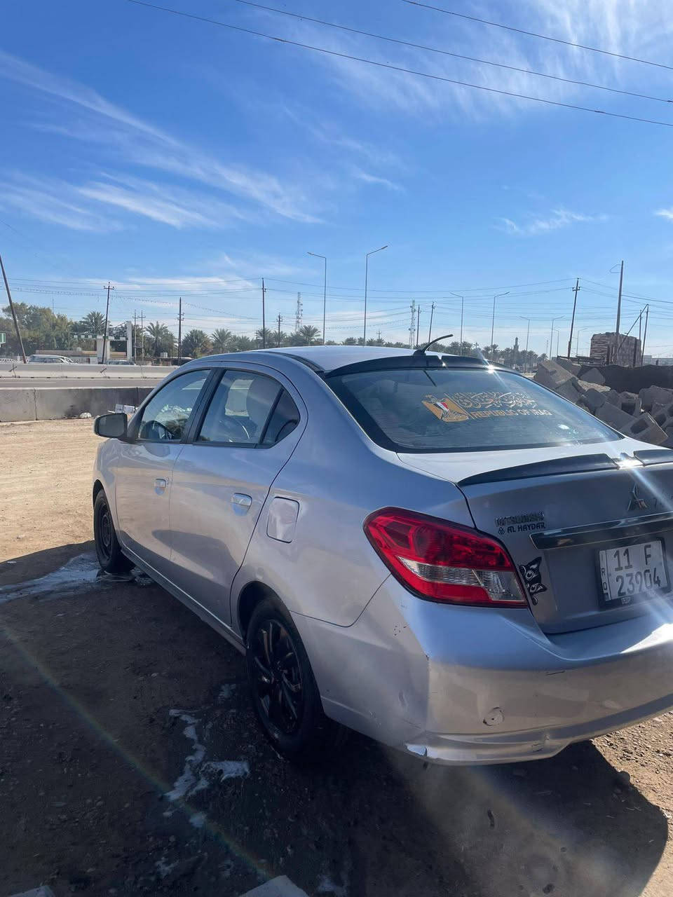 ميتسوبيشي ميراج 2019 للبيع
رقم بغداد إنكليزي تحويل مباشر 
تبريد ثلج 
تخم تاير جديد 
تحكم جهتين 
وارد امريكي 
حادثه جاملغ جهة السكن وشوية بنيد 
ومبدلهن 
السعر 60 وبيها مجال بسيط 
***********
