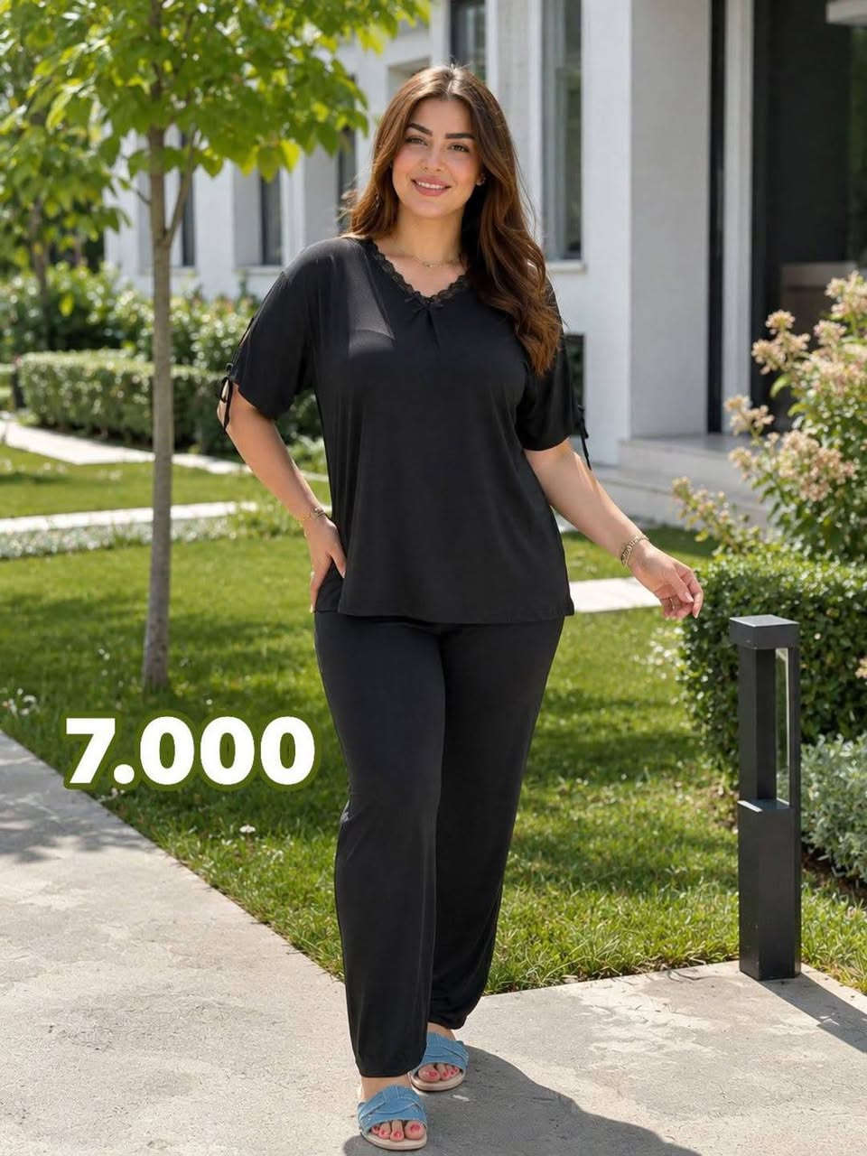 وصل الاسود  #سعر القطعه #فقط7 الف 
          🔥 السعر نار  7 الف 🔥
قياسات L xl xxl xxxl 
قياسات تلبس من وزن 50 الى90 كيلو 
❌الفحص بوجود المندوب اي اختلاف تدفع توصيل وترجع الطلب غير مسؤولين بعد ذلك
توصيل بغداد 5 
جميع محافظات 6 الف 
لا تفوتين الفرصة – الكمية محدودة!


**إذا كنت صاحب هذا الإعلان وتريد حذفه لأي سبب، رجاءا أرسل رسالة إلى الدعم الفني**