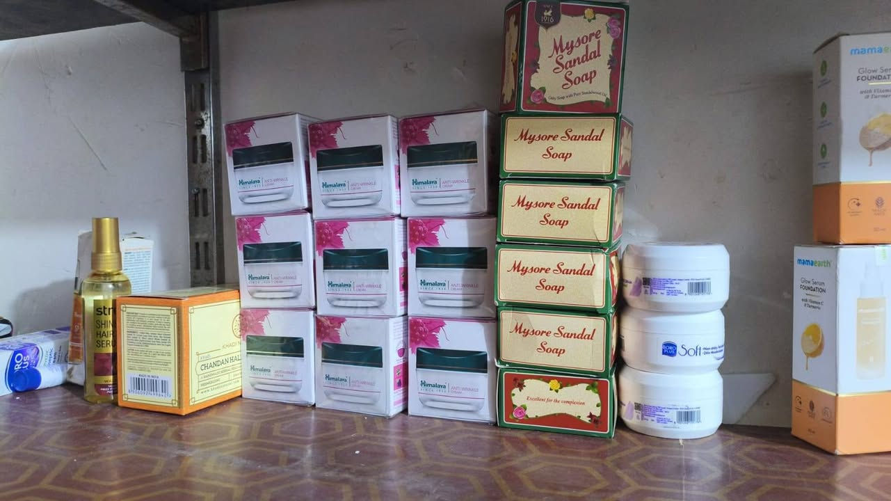 منتجات هنديه اصليه واعشاب وحنة يد رسم والوان وعلاجيه نيبور وزيوت وشامبوات وحسب طلبكم  ✔️🇮🇳من الهند الى العراق باسعار مناسبه


**إذا كنت صاحب هذا الإعلان وتريد حذفه لأي سبب، رجاءا أرسل رسالة إلى الدعم الفني**