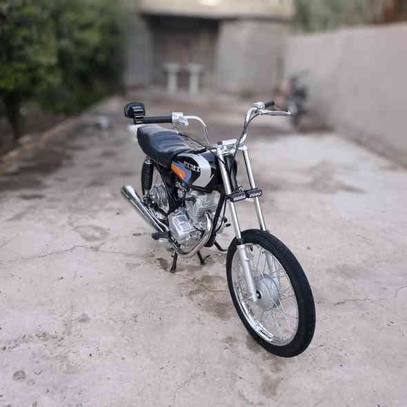 سلام عليكم دراجه نامه 25 شاصي 24 أوراق سكنر مكفوله دراجه ما مفتوحه حلوه تخبل السعر 650 بيه مجال
رقمي ***********
