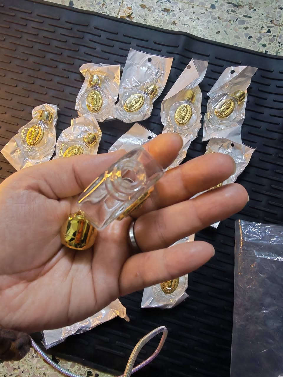 شلعه كلها 10 مع التوصيل


**إذا كنت صاحب هذا الإعلان وتريد حذفه لأي سبب، رجاءا أرسل رسالة إلى الدعم الفني**