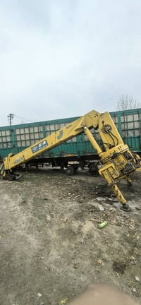 كرين ١٤ طن • لون حلو