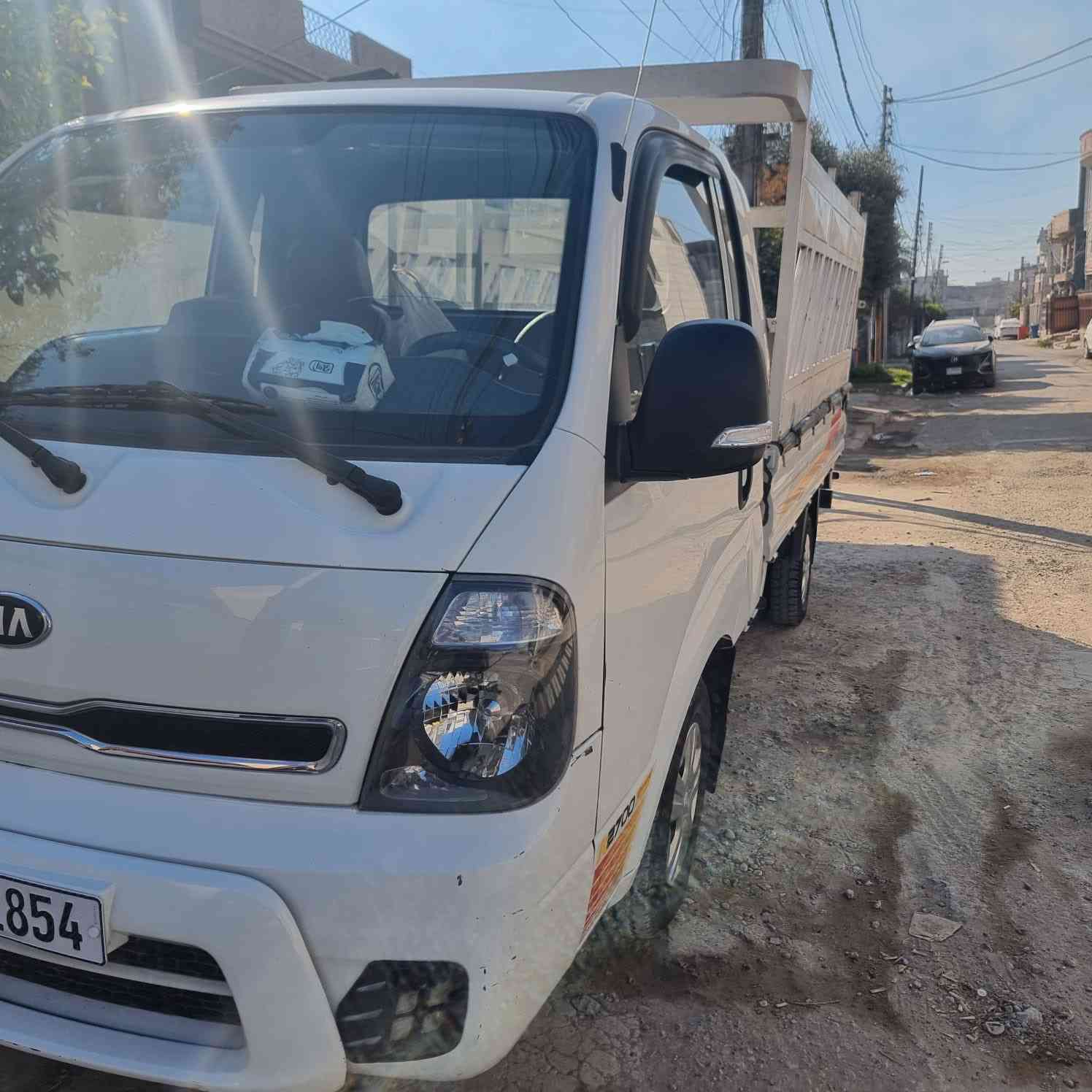 كيا  حمل موديل ٢٠١٩ ماشيه ٦٤ الف نظيفه ع البلد تحتوي ع محجر وتخم تاير مكفوله صدر ومحرك وكشر وشاصي السعر ١٤ الف وبيها مجال بسيط العنوان بغداد الدوره التواصل مع الرقم
***********
