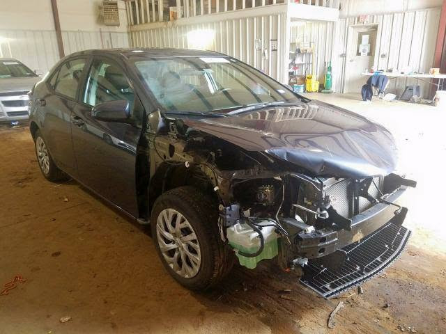 Corolla LE 2018
السيارة ماشية ٦٦ ميل 

المحرك VVT-I 1800

رقم بغداد الحديث 

هزه وسنوية جديدة 

ضربتهه خفيفه فقط البجم لا شاصي ولا دواخل مثل مواضح بالصور بيهه بارد بالعراق بالباب الخلفي

السعر: ١٤٥ ورقة بيهه مجال 

المكان: الكاظمية 

للاستفسار الاتصال على الرقم: ***********
