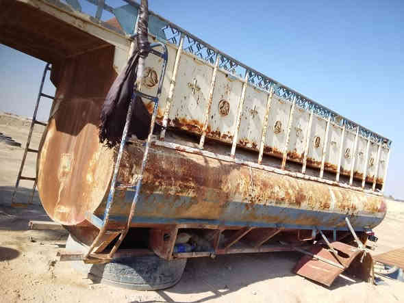 السلام عليكم 
تنكر للبيع نضافه مو كلش نضيف عوزه تصليح 
#سعر  (750 )وبي مجال 
اي ستفسار رقم ***********
