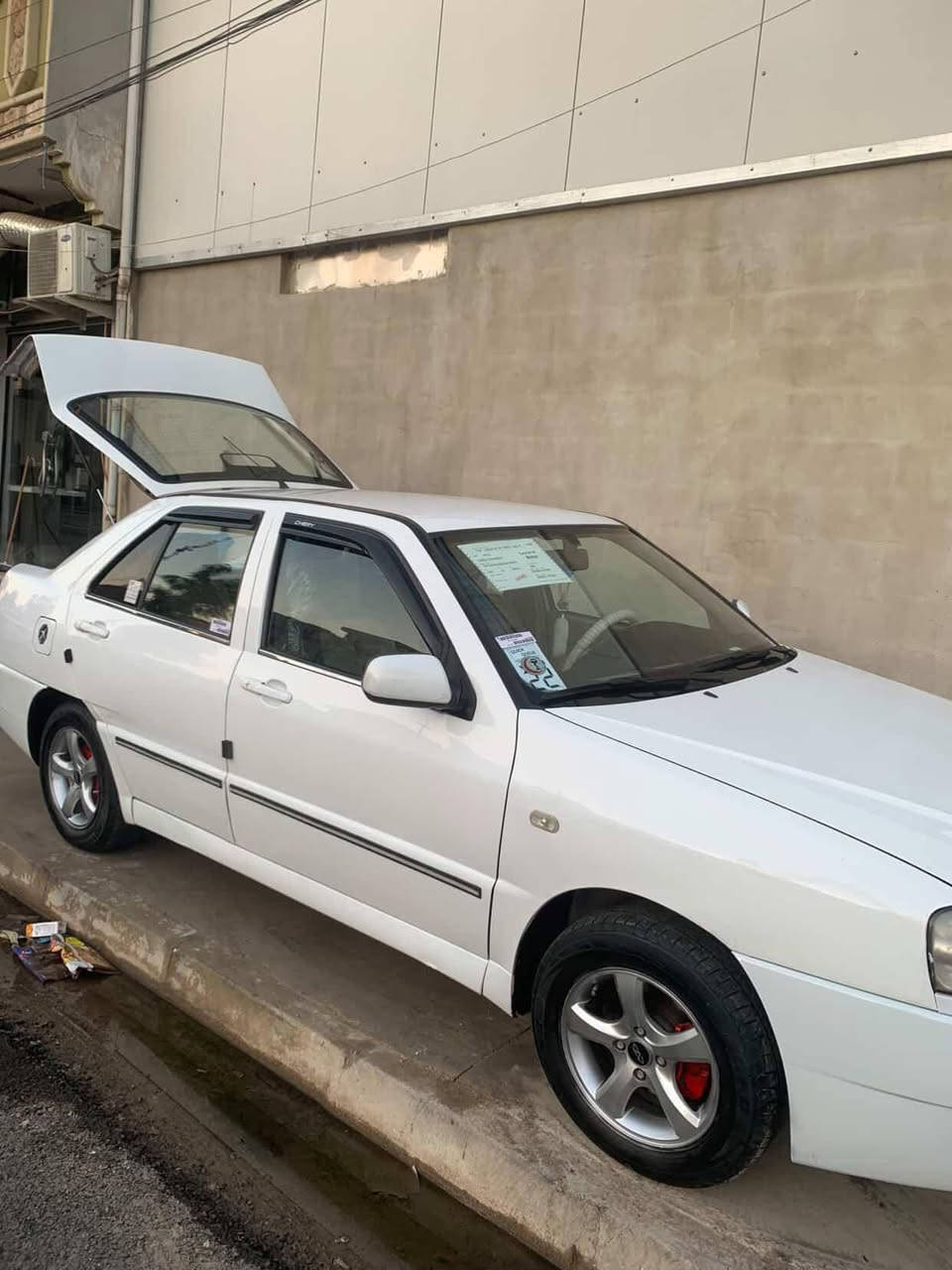 سيارة شيري كوين  خصوصي موديل ١٣ سيارة بلا صبغ كير ومحرك شرط و شرط الوكاله والتحويل وكاربون بيها وتبريد شغال والرقم نينوى 
السعر ٤٣وبيها مجال ***********
