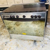 طباخ مصري • خمس عيون • نظيف