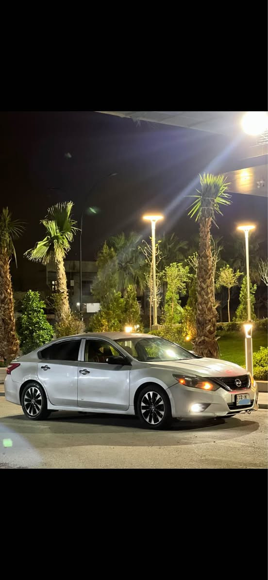Nissan altima 2016 S                              بوفروشتن ناوزةرد مواسةفات بةسمة شاشة كاميرا تعديل سرعة گوشين كارةباي زور مواسةفاتي تر سةيارةكة سبوغ عام نيية بة سبوغ عام دةفروشم بي ناوگرتن پيش و پشتي كةپسة   هةموو شتي نوية سةنةوي هةتا ٢٠٢٨ وة ١٠ وةرةقة غرامةي لةسةرة گير و مةكينةو تةبريد و تةقةو رةقةو بةناوكردن غةرامة وةرگةران براوة هةمووي بةشةرت سعر ٩٦      وةرةقةو مةجال شوين هةولير *********** أربيل, العراق
