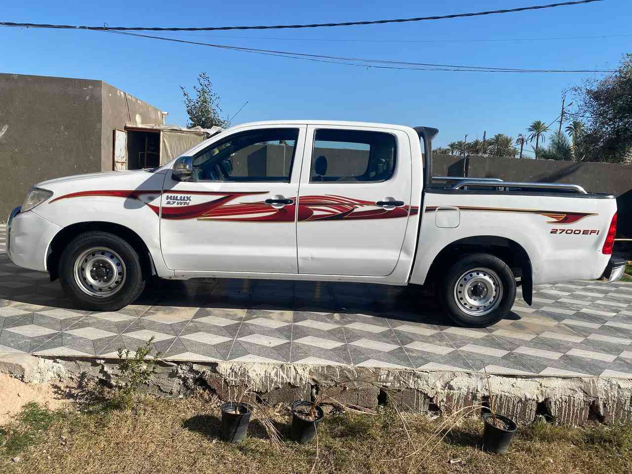 السلام عليكم فلاونزه 2008 رقم أربيل . السياره جاهزه مكينه وكير وحداديه وتبريد كله جاهز
بيها چاملغ صبغ وشويه صبغ بلباب مكان السياره كربلاء طويريج .
السعر 130 وبيها مجال قليل 
***********
