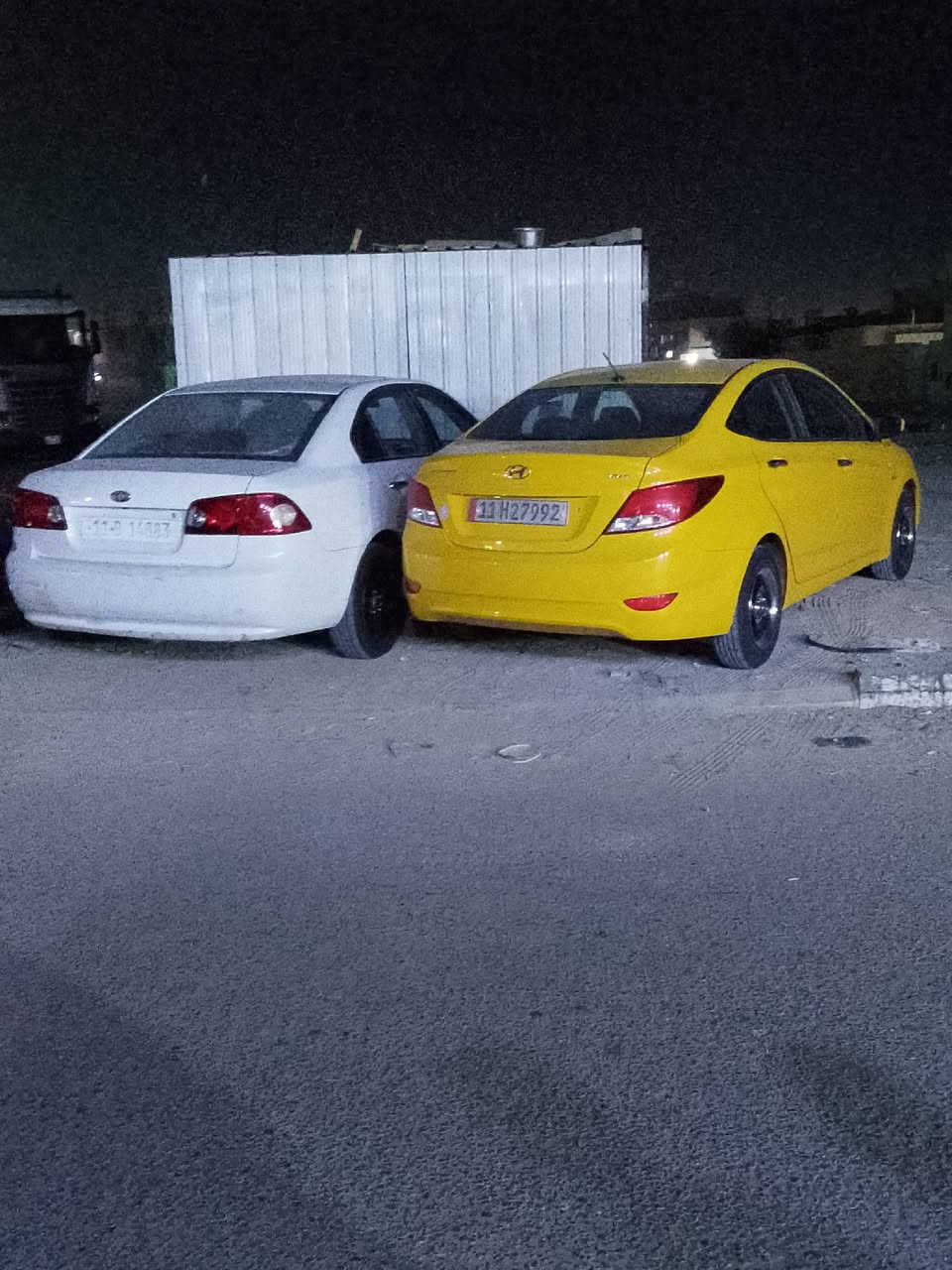 #السعر44 اكسنت موديل 16 اصل صفره مكينه وكير وحداديه وتبريد جاهزه دواخل بل كارتون بدي نضيف سياره اصل صفره متؤمه بغداد انكليزي وسنويه گصه جنطه مكاني ناصريه لحد يواعد جذب ويشرد مايجي  ***********
