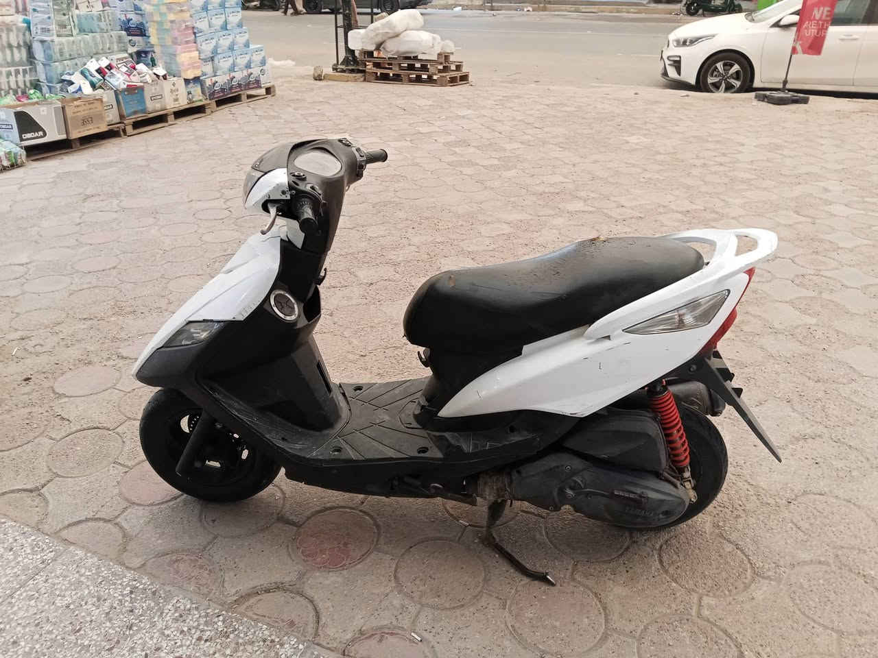 دراجة للبيع ثعلب مال رمبة نضافه فول سعر 700الف مكان بغداد غزالية
*********** فقط واتساب
