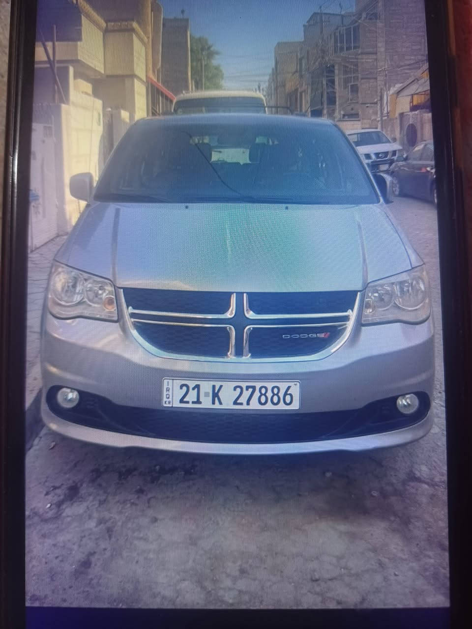 سلام عليكم  دوج كرفان موديل ١٨ رقم سلمانية  بسمي تحويل  العنوان بغداد مدينة الصدر  رقم المايل ***********  سعرهة ١٧٥ ورقة وبيهة مجال لطيبين
