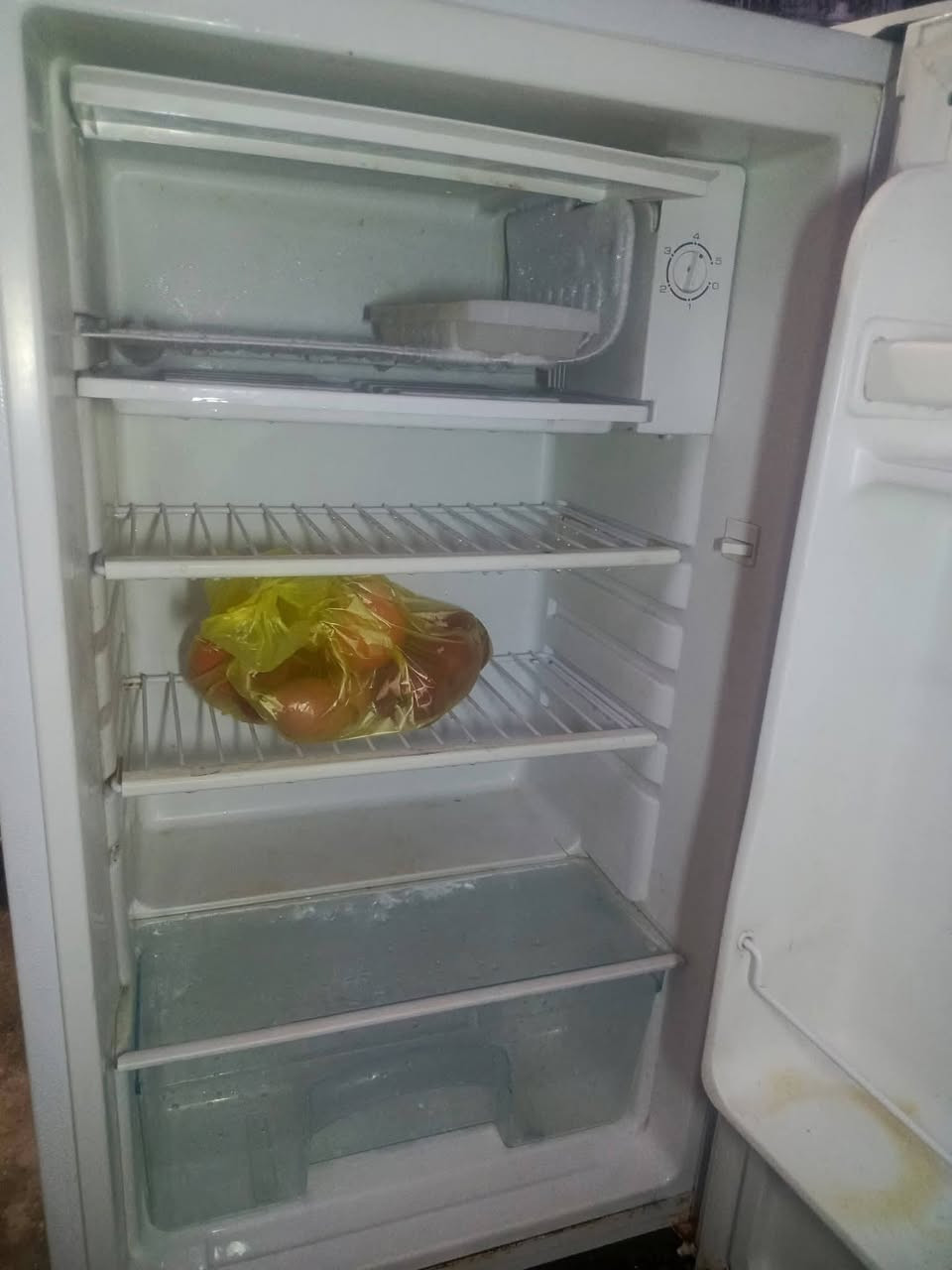 ثلاجه صغيره ع فحص شرط التجميد نضيفه ب70
لابتوب دراسه مواصفات بالصوره وياه شاحنه وماوس اي نقص مابي ب 70
الدوره ابودشير


**إذا كنت صاحب هذا الإعلان وتريد حذفه لأي سبب، رجاءا أرسل رسالة إلى الدعم الفني**