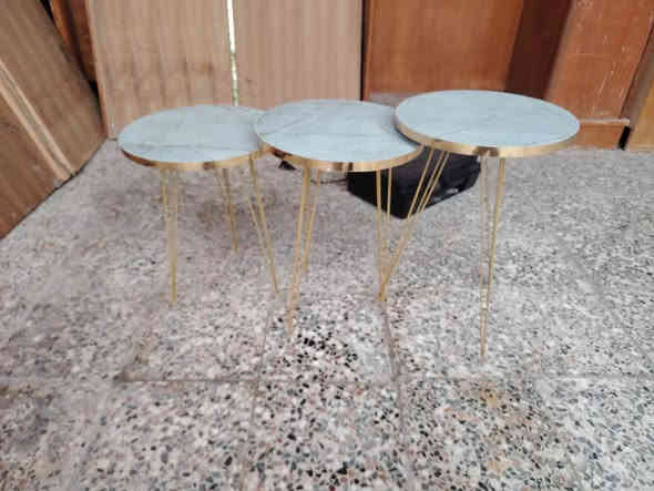 بلااااااااااااااش 
طبلات طخم عدد 6 نظافة 95 ب 40 ألف + طابعة شغالة نوع hb ب 25 ألف *********** العمارة حي العسكري قرب مدرسة المربد
