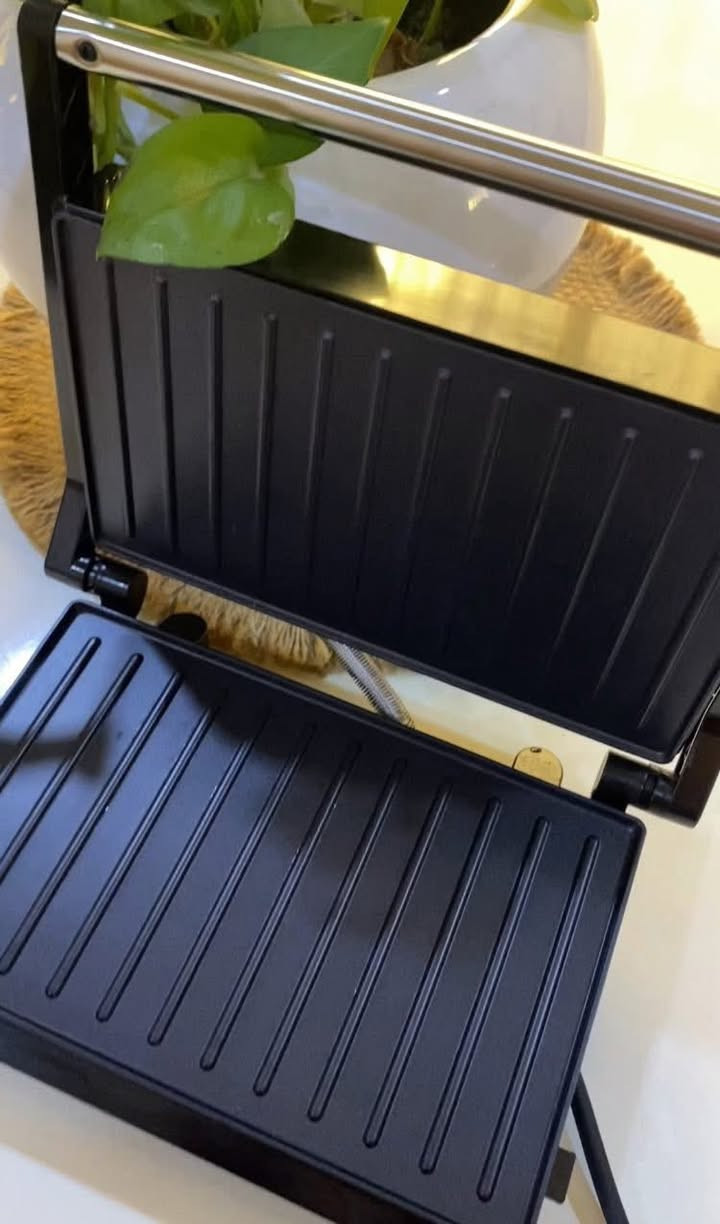 كابسة صاج المانيه ليبرونيك ضمان سنة كاملة متوفر توصيل لجميع المحافظات


**إذا كنت صاحب هذا الإعلان وتريد حذفه لأي سبب، رجاءا أرسل رسالة إلى الدعم الفني**