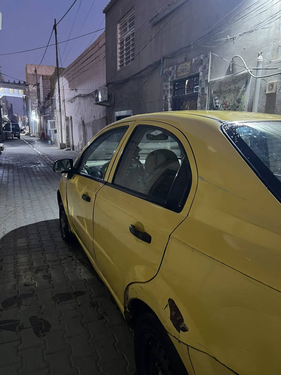 سلام عليكم شباب افيو  2011 معروضه البيع الرقم الهاتفي *********** وسعر مناسب؟
