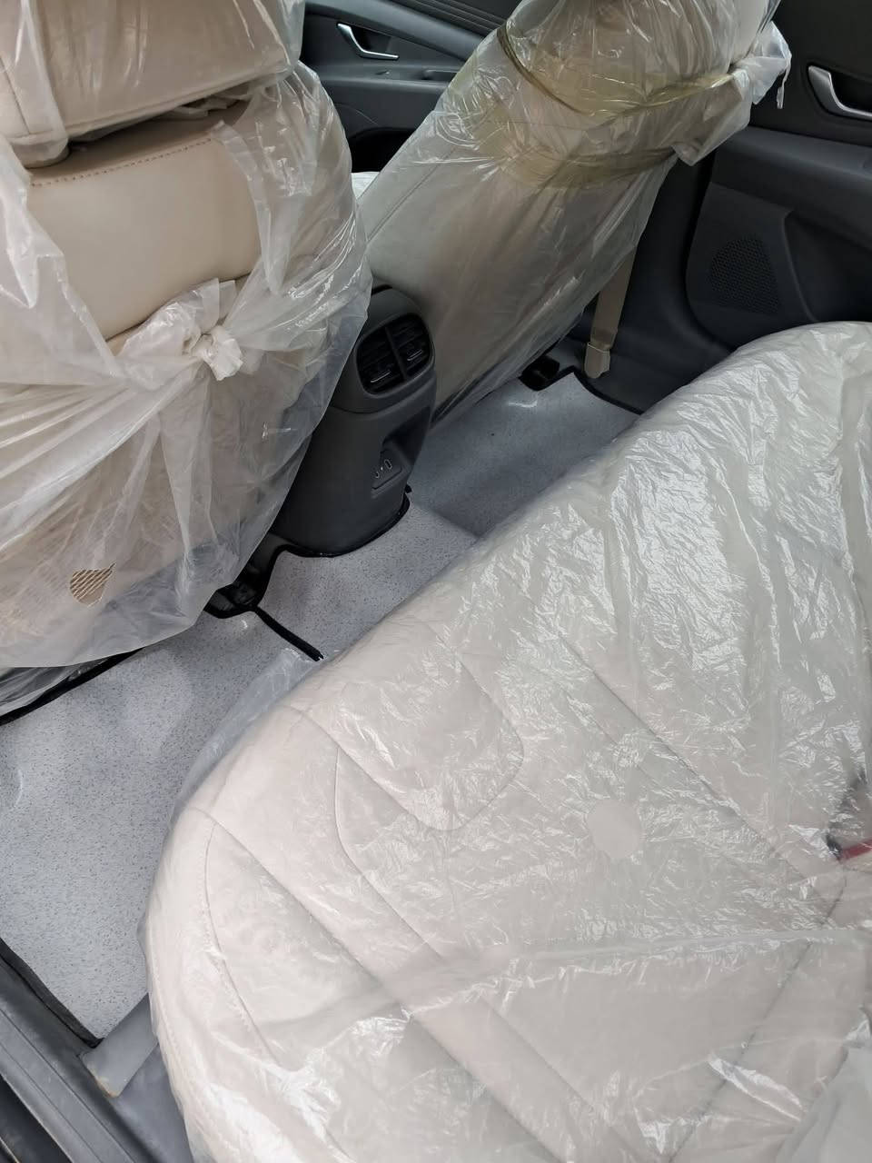 السلام عليكم انتره مديل 2024 رقم بغداد رقم دولي سياره خليجي مكفول كفاله عامه ماشيه 52 السعر 192 الناصرية رقم ***********
