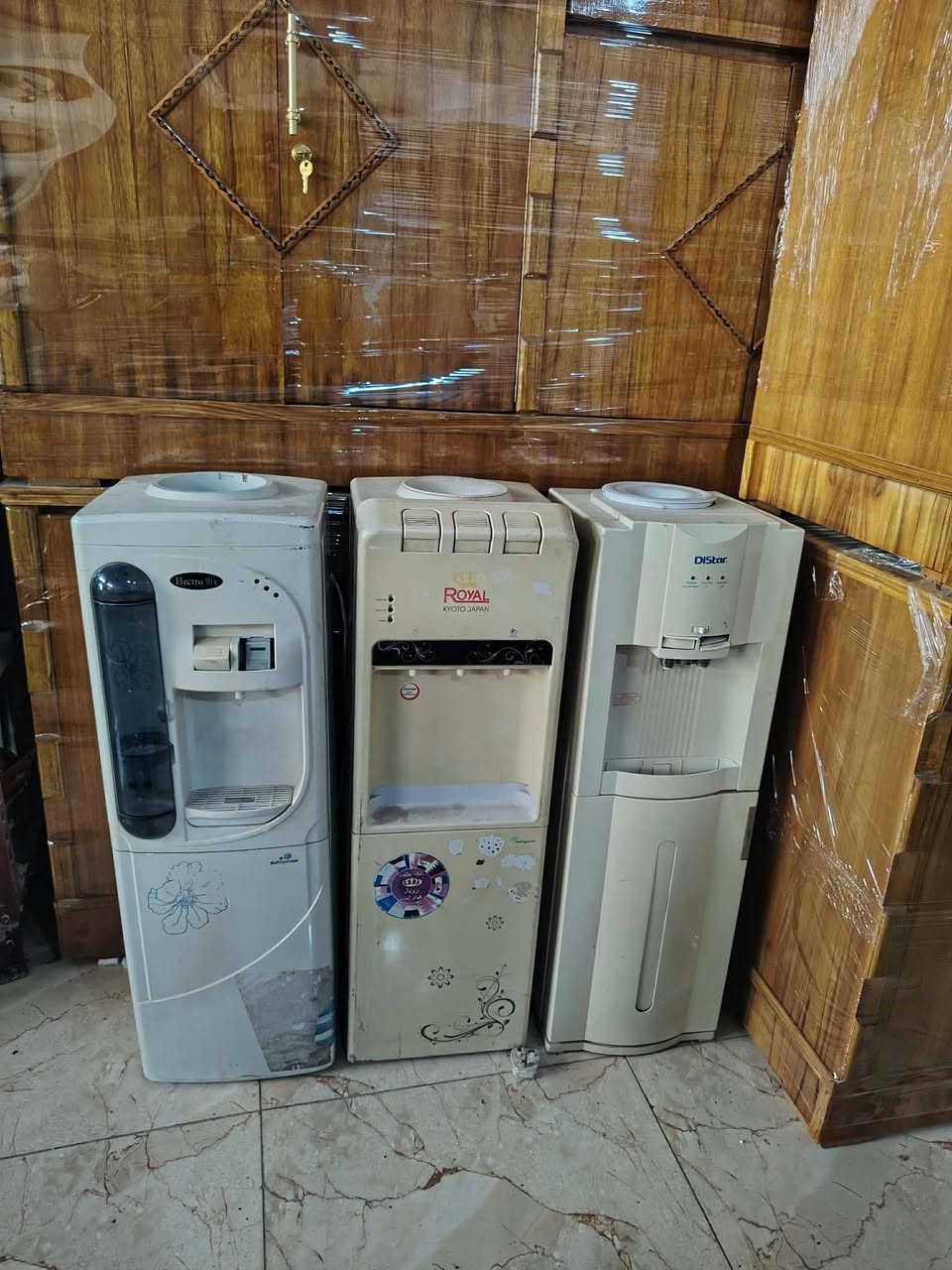 براد بلازمه حجم كبير ب120
براد ماء ب70براد ماء ب90برادات ماء جديده ابو بلازمه ب140 الف
مستخدم 50


**إذا كنت صاحب هذا الإعلان وتريد حذفه لأي سبب، رجاءا أرسل رسالة إلى الدعم الفني**