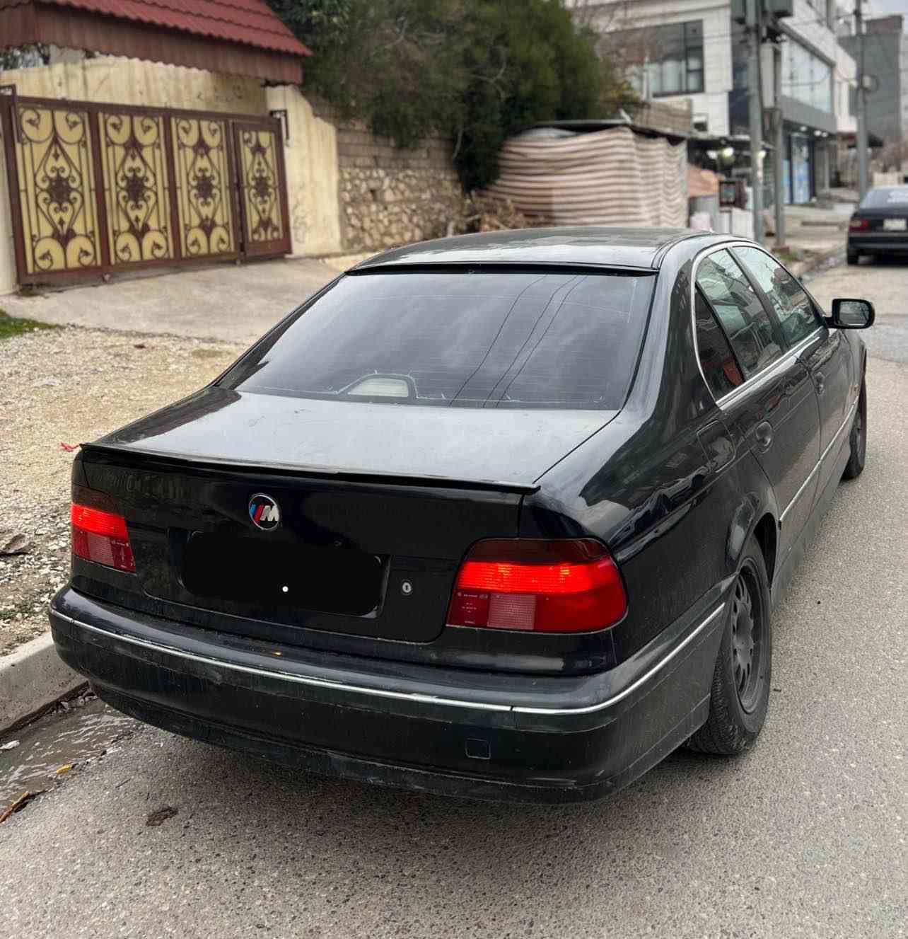 صقر موديل ٩٧ مكينه ٥٢٨  
گير و مكينه بشه رت برين و قولپين بشه رت 
سقف و حيزام و محه ور بشه رت 
منفيس أصلى ابراهيم خليل رقم اصلى
غرامه ٢٤٠ هزار لسه ر دى ژسعرى هينه خار 
سعر : ٤٩ و مجال جهـ : دهوك 
*********** دهوك, العراق
