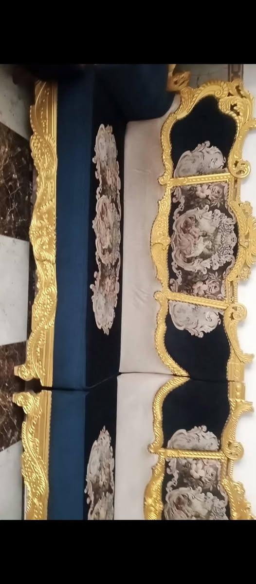 تخم ديوان 15متر مع 4تجوات وطابوريه معروض للبيع نضيف جداً السعر مليون وبي مجال هواي ف الي يريده يراسل الصفحه


**إذا كنت صاحب هذا الإعلان وتريد حذفه لأي سبب، رجاءا أرسل رسالة إلى الدعم الفني**