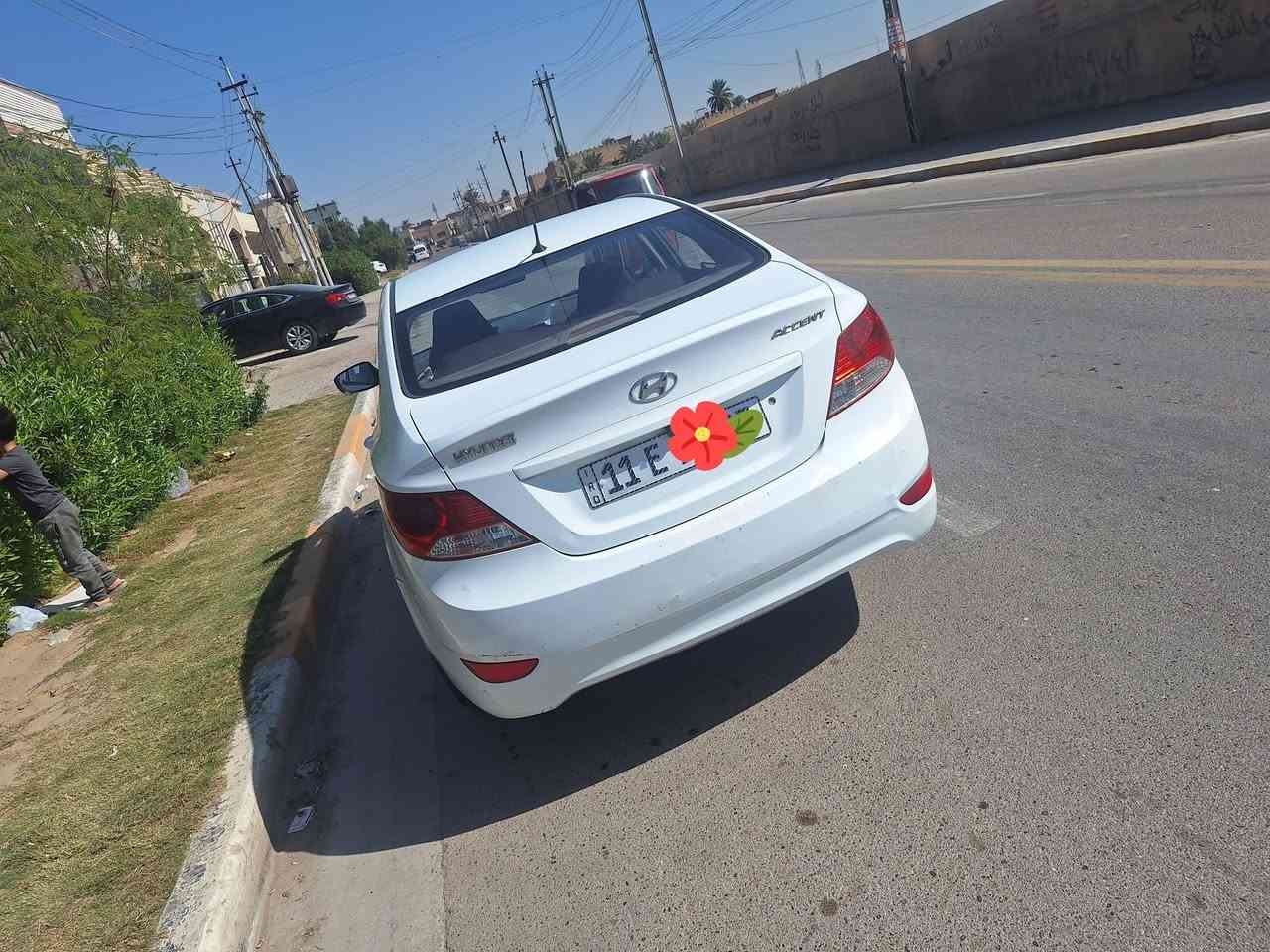 اكسنت موديل 2013 خليجي مكينه 1600 السياره جاهزه بيها ٣ قطع بدون دواخل مكانه بغداد الدورة
السعر 93  رقم ***********
