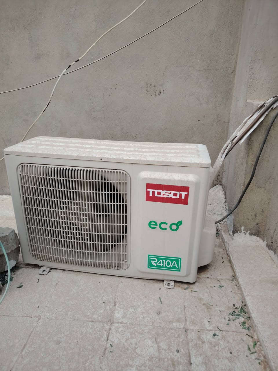 توسوت طن واحد انتاجة ٢٠٢٤ نضيف جدا سعرة ٣٠٠ توسوت طن ونص ابو الخط الذهبي سعرة ٣٥٠
مكاني قرب بوابة الكاضمية ***********
