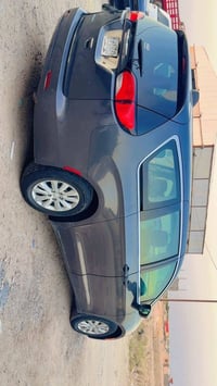 2020 CHRYSLER VOYAGER   سعة المحرك:- 3.6  المسافة المقطوعه99000 mi الل...