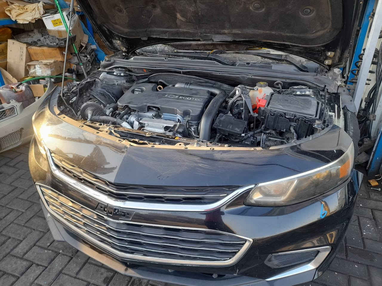 يتوفر قطع غيار تفصيخ 
ماليبو جميع الموديلات 
امبالا شكل الجديد 
محركات 2.4/2.5/1.5
عنوان بغداد-الطالبيه 
***********
توصيل جميع المحافضات
