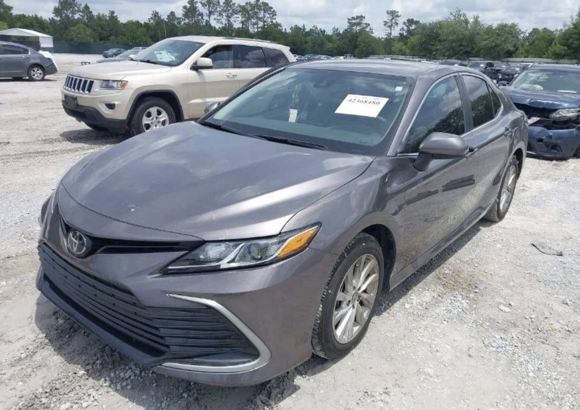 بسم الله الرحمن الرحيم / تويوتا كامري موديل 2024 مواصفات Le سياره ماشية 19 ميل فقط بجم كبس السيارة جديد الحادث فقط بابين موجود بالنشر رقم كاتي اربيل سياره معلومات الاكثر اتصل الرقم *********** واتساب  مكان سيارة اربيل 
تحياتي ل ادمين الكروب 🌹سعر السياره 190 ورقة بية مجال
