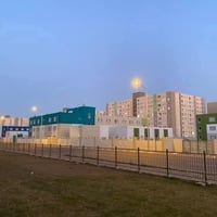 شقة للأيجار   م/100.  ط/7  نضام شرقي تصدر بيها موافقة  ايجار 500 / الف...