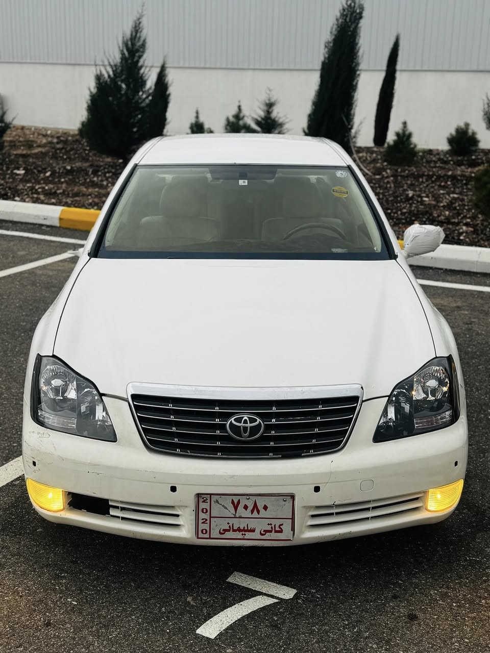 سەرەتا بەناوی خوای گەورە
شاهیینە مووس مووس 
پاکەتی لۆکک 
سپی ناوزەرد 
١٨٢ بی دووکەڵ 
کوشن جڵد هیتەر 
سەلاجە مەرکەزی  
قەپاتە بەس سڵاید نیە 
سەقف شوشە 
٣ دووگمە پەردە 
مەجمووعە لیگزز 
بەس شوین مووسس بۆیاخە 
کەڤەر گۆڕاو و دەعم و تەقەو رەقە بە شەرت 
شوین سلیمانی 
سعری ٥٢ گەڵا و معامەلەیە برایانە پارەی بڕاوەیەکە 
***********
