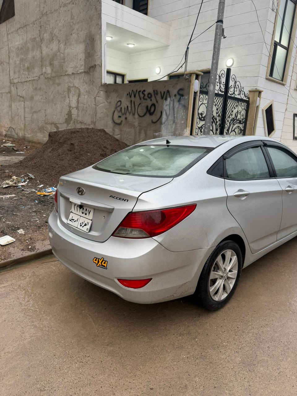 السلام عليكم اكسنت مضلع 2011.        محرك ١٦ دوش فول مواصفات.  ضررها موضح بل سونار
السعر اتصل وتدلل ***********
