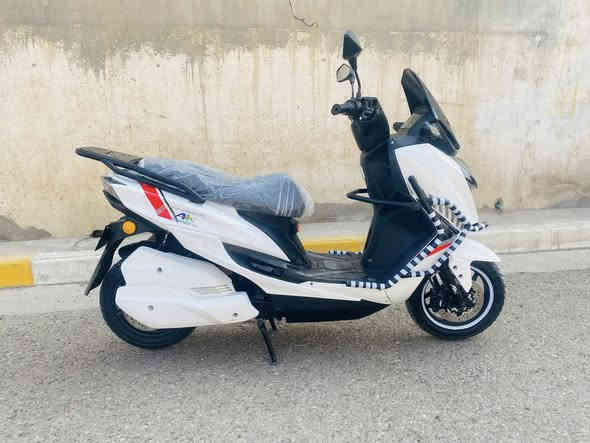 سلام عليكم للبيع ماطور شحن ((اباتشي الاخوين)) موديل ٢٥ استعمال قليل فول عل فحص ٦ باتري لايتات زنون دبل اشاره لون مميز ماطور مرتب كلش السعر ٨٧٥ بي مجال بسيط لاتصال ***********
