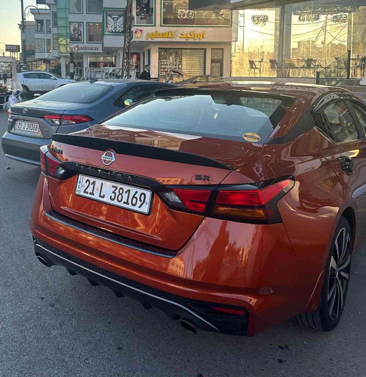 نيسان التيما 21
المواصفات SR
قطعة وحدة صبغ 
بدون دواخل 
ماشيه 75 ميل 
السيارة جدا حلوه بدون نواقص حيل مداريها 
السعر 158 و بيها مجال قليل جدا 
المكان كركوك
***********
