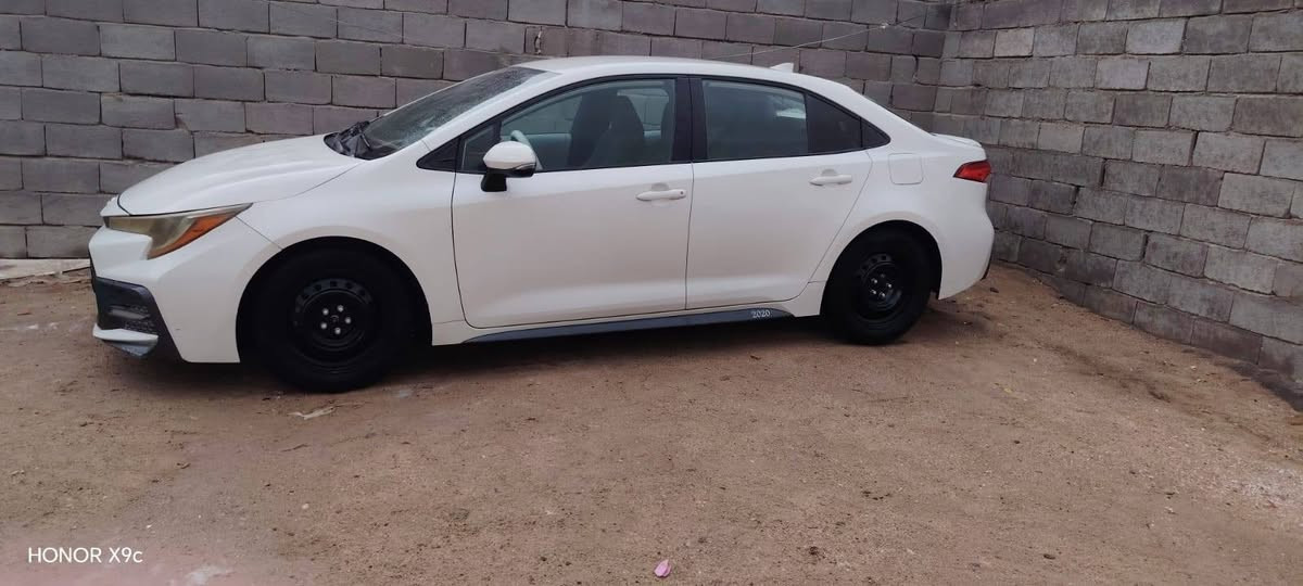 السلام عليكم كورولا للبيع موديل 20 سياره موارد امريكي سياره مكينه جديده حداده جديد فقط الكير قايم والباقي مقفول المكان البصره الزبير والاتصال على الرقم ***********
