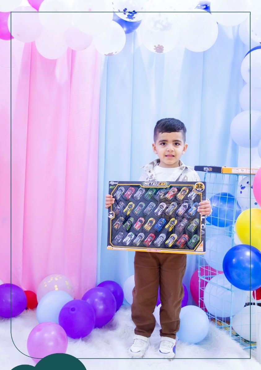 ✨ لقطات من جلسة العيد ✨
قضينا أجمل الأوقات مع أطفالنا الحلوين بفرحة العيد وضحكاتهم اللي تنوّر المكان 💛
لحظات مليانة حب وبراءة وأجواء العيد الجميلة 🌙🎉

كل عام وأطفالنا بألف خير وسعادة، وإن شاء الله أيامهم كلها فرح 🤍
إدارة روضة عالم سمسم 🌼

..  فروعنا::بغداد/البلديات -شارع الغسل 
📞*********** 

بغداد/البلديات - بدايه شارع المصرف📞***********
