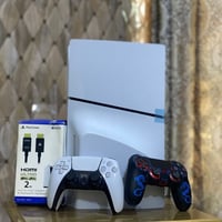 ورحمه الله وبركاتو بيع بلي 5 جديد ☺️  مثل ما موضح بصوره اشتريته قبل شه...