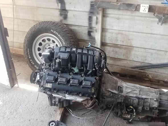 السلام عليكم من رخصه الادمن
مكينه 5700 مال وارد يابان 
العنوان بغداد تقاطع درويش السيديه 
هاتف 
*********** 
***********
