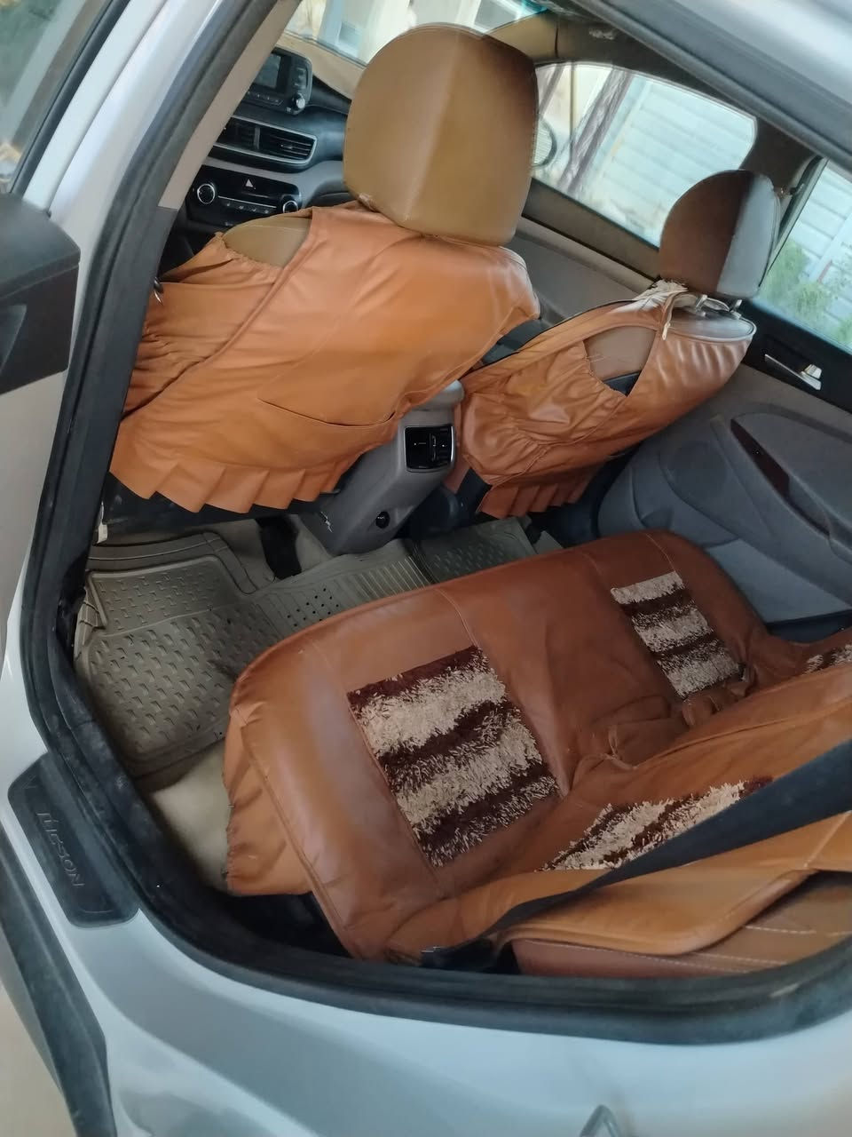 توسان 2019 خليجي فول عده بنورما بصمه مري شفط باتري جديد صدر جديد تايرات جديد السبير مال الشركه بعده ما نازل سياره جاهزه بيها قطعتين صبغ بنيد+دعاميه والباقي بلادي مكاني بغداد تاجي السعر 160 وبيها مجال بيع مستعجل اتصل وتدلل ***********
