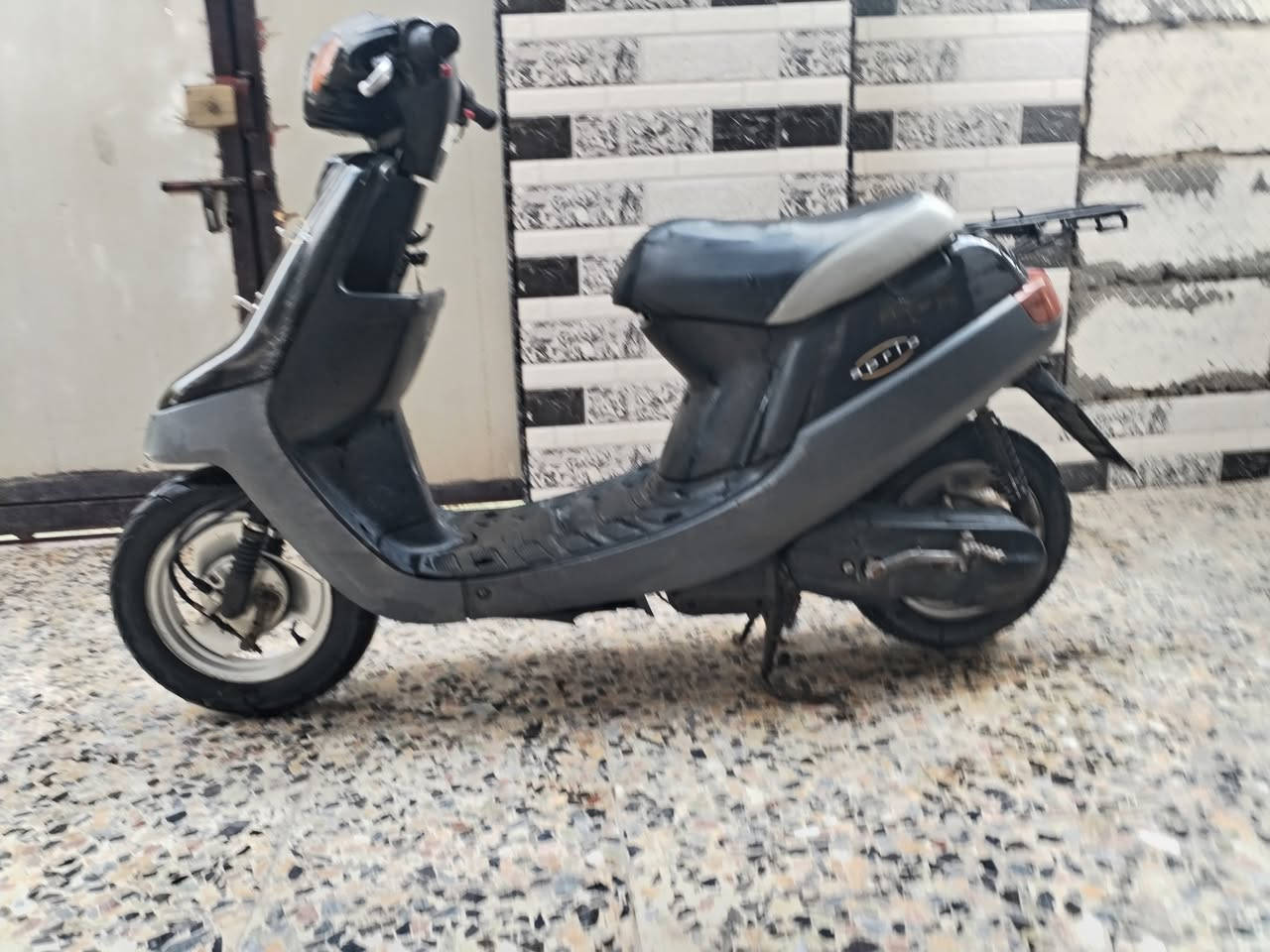 بطه الفين وتلاثه كهربائيات كله شغاله سلف او هندر دراجه كله بلاديه مكاني كربلاء حي السلام سعر ٣٧٥وبي مجال قليل ***********
