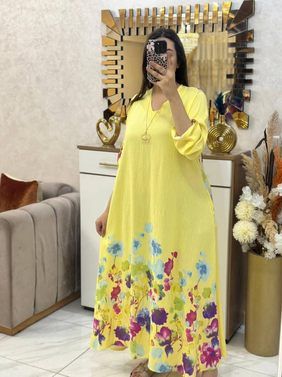 كسوة بالسنسلة فالعنق robe avec shaine
طاي سطونداغ taille standard
كتلبس. L xl xxl3xl
توب لولان ممتاز le lin أكادير, أكادير إداوتانان


**إذا كنت صاحب هذا الإعلان وتريد حذفه لأي سبب، رجاءا أرسل رسالة إلى الدعم الفني**