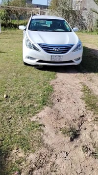 سوناتا موديل 2011 للبيع خليجي محرك 20400 دوش بيهه ضرر اربع قطع بوب اثن...