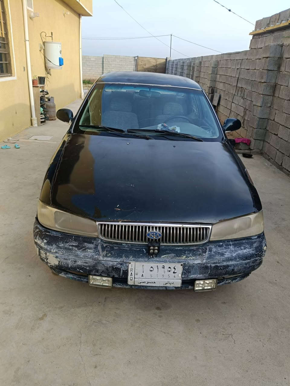 السلام عليكم
كيا كريدوس موديل 1997 محرك وكير  مكفولات باتري جديد زوج تايرات جدد تحويل مباشر رقمها ديالى سعر 20 وبيهه مجال قليل  ‏‪0773 425 3110‬‏
